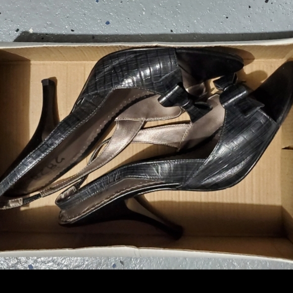 BCBG Croc Slingback Heels - Picture 2 of 6
